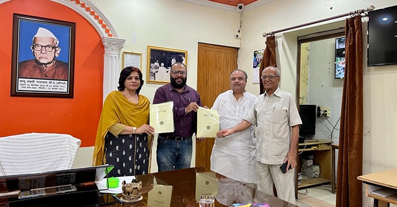 HireMee signed an MoU with SSV PG College, Hapur